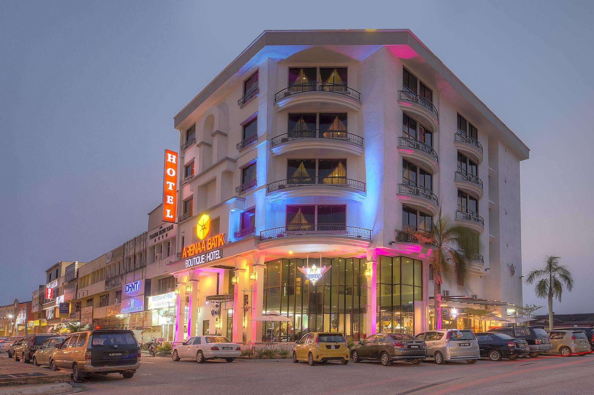 Hotel Arenaa Batik Boutique Kuantan Exterior foto